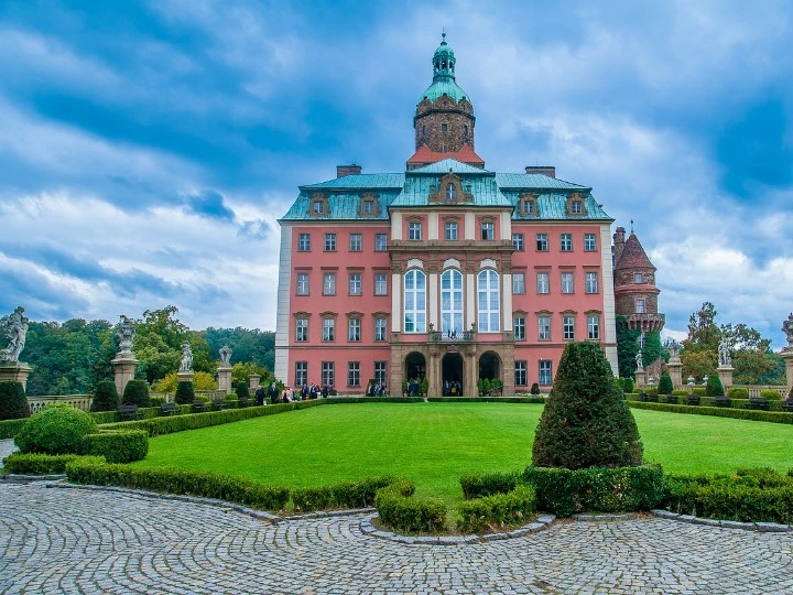 Zamki i pałace w południowej Polsce - Emoti.pl